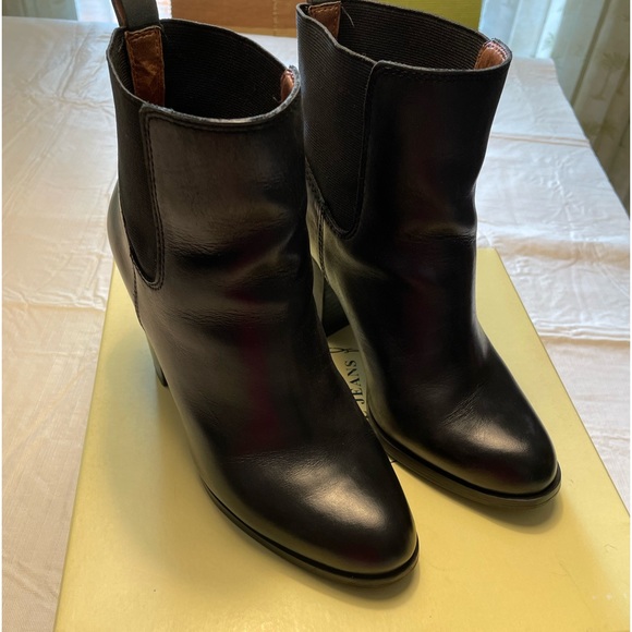 Lucky Brand Chelsea Style leather Ankle Boots - Picture 1 of 7